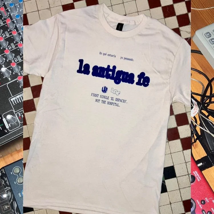 Camiseta de La Antigua Fe